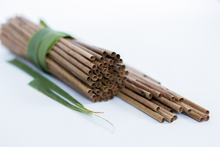 Load image into Gallery viewer, Leafy Straw - Coconut Palm Leaf Drinking Straws